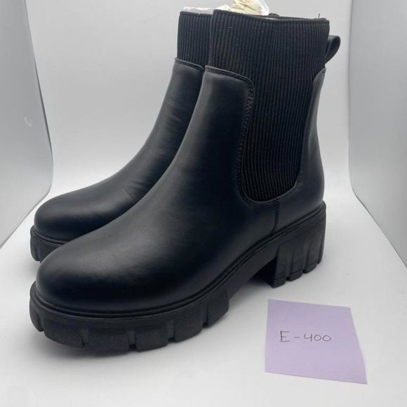 CUSHIONAIRE Women's STRETCH slip on Chelsea boot BLACK 7 - Picture 2 of 6